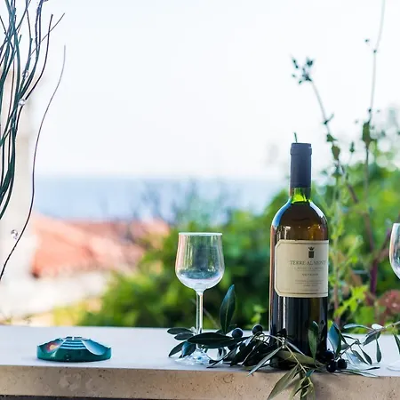 Hana - Double With Terrace And Garden View * Ragusa